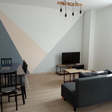 Joli Appartement Moderne / Proche De Dinard Pleurtuit Kültér fotó